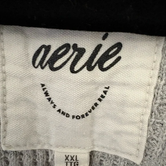 Aerie Light Gray Knit Pullover - Picture 2 of 2